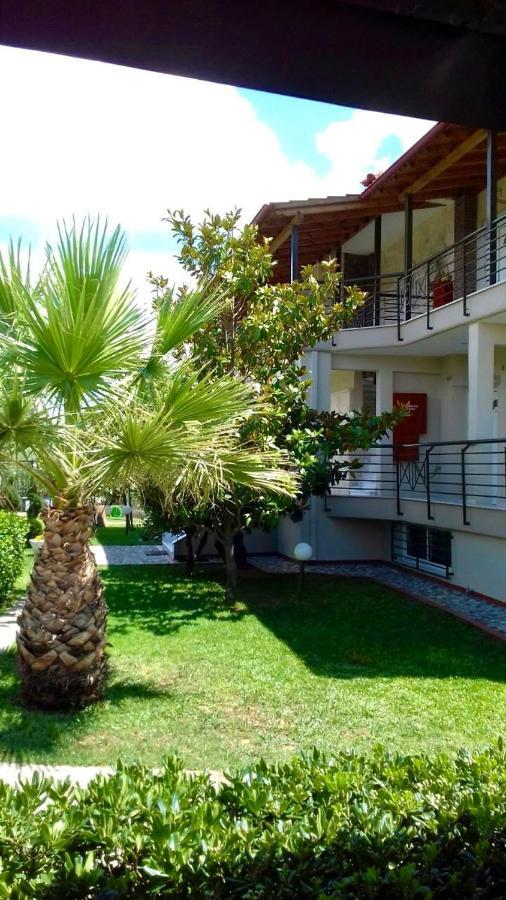 Pansion Argo Daire Nea Moudania Dış mekan fotoğraf