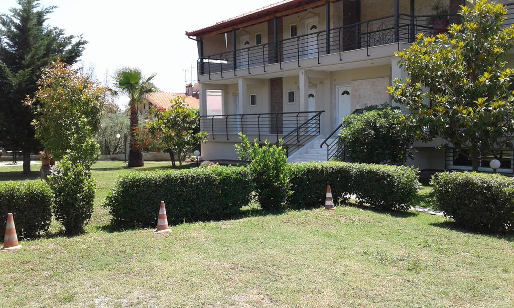 Pansion Argo Daire Nea Moudania Dış mekan fotoğraf