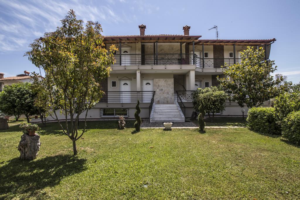 Pansion Argo Daire Nea Moudania Dış mekan fotoğraf